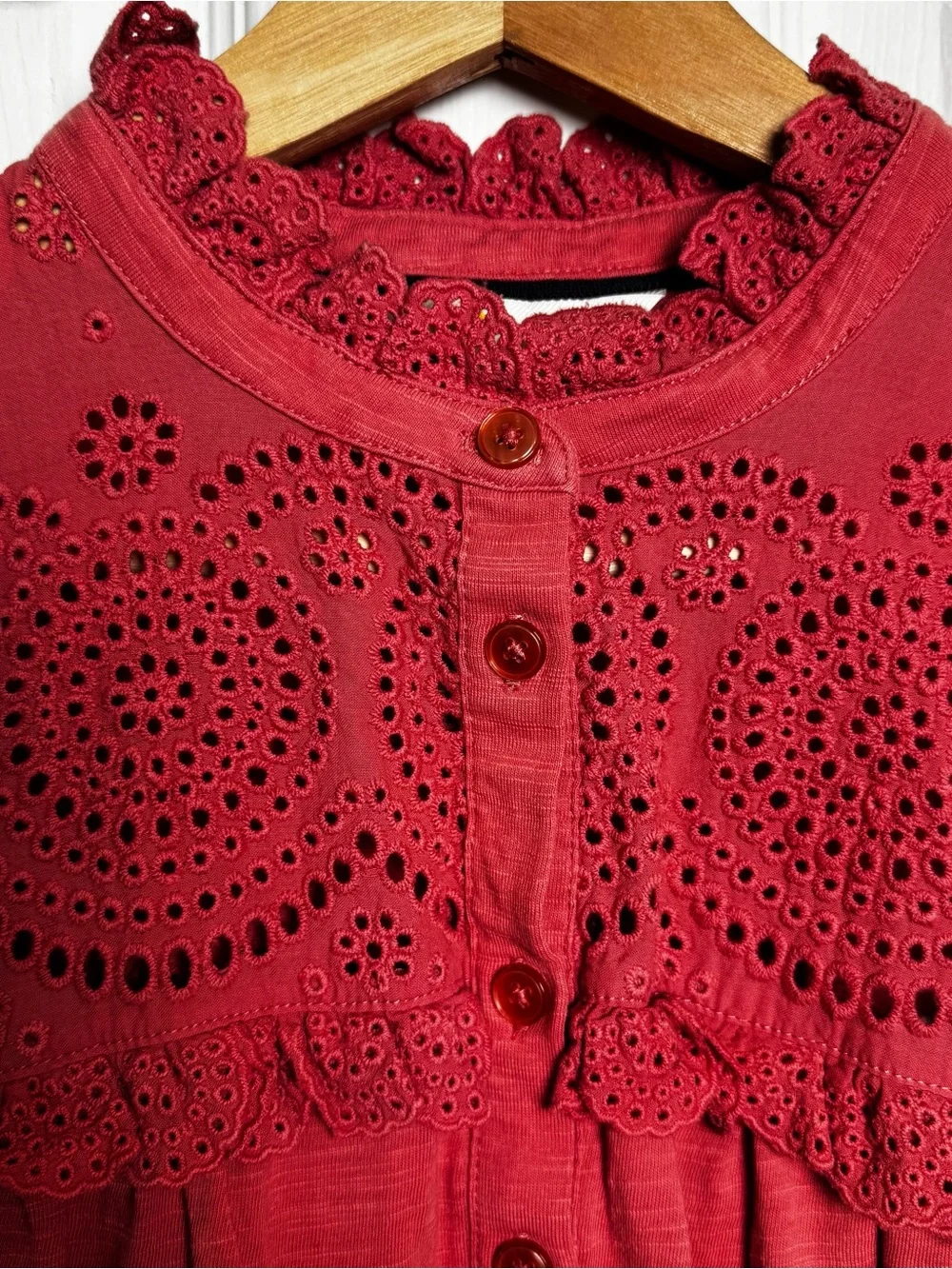 Boden Eyelet Ruffle Long Sleeve Top Salmon Boho Romantic Size 8 Prairie Fall